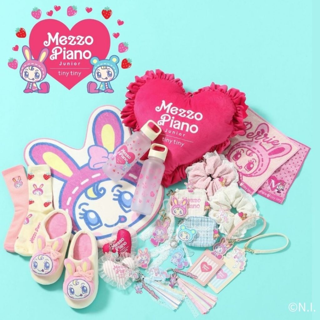 平成のときめきがよみがえる!? 「tiny tiny」が「mezzo piano junior」との令和のコラボレーションアイテム 全13型を10月24日（金）より先行予約開始！